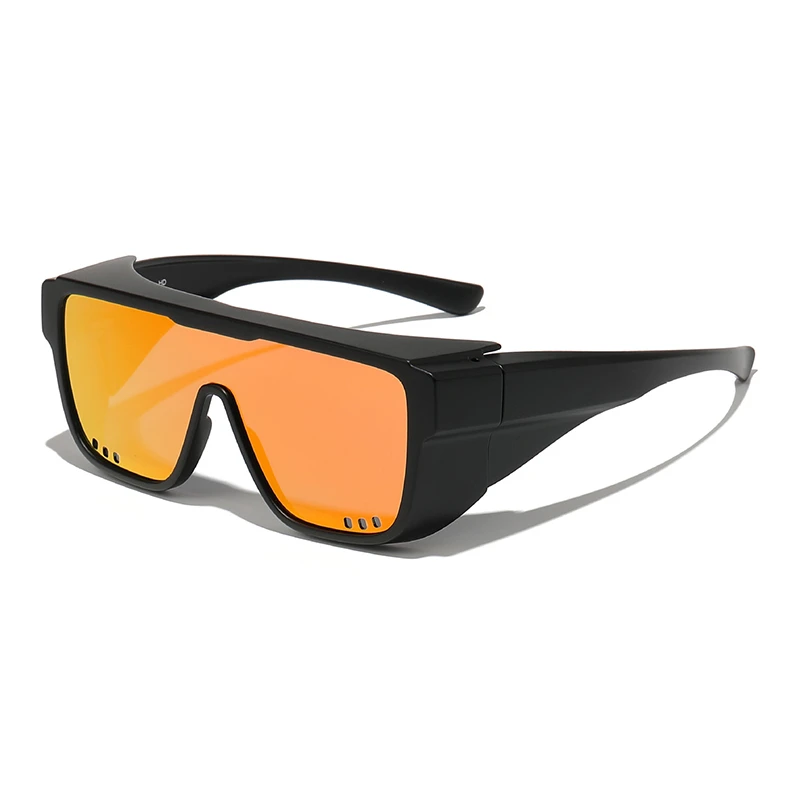 Cermin Mata Hitam Polarized Sukan
